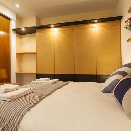 Artist'S Charming Design - Space Maison Apartments Севилья Экстерьер фото