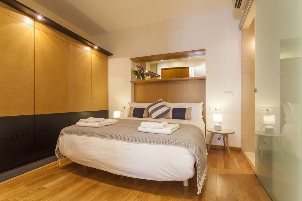 Artist'S Charming Design - Space Maison Apartments Севилья Экстерьер фото