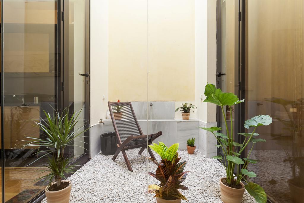 Artist'S Charming Design - Space Maison Apartments Севилья Экстерьер фото